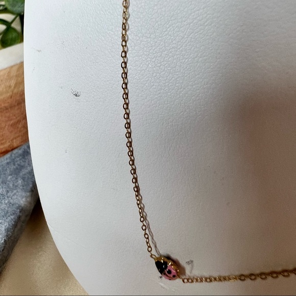 Solid 18K Yellow Gold Ladybug Beautiful Necklace 16" - Picture 9 of 14
